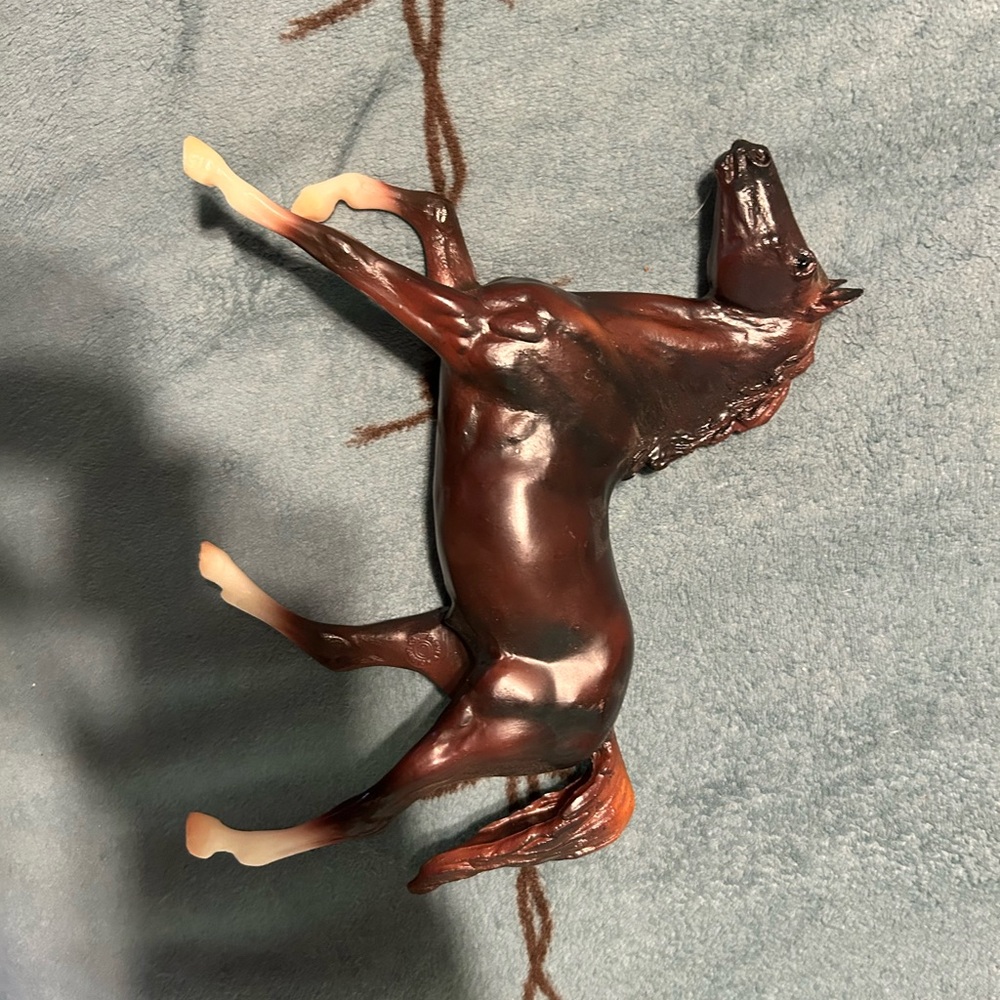 • BREYER HORSE